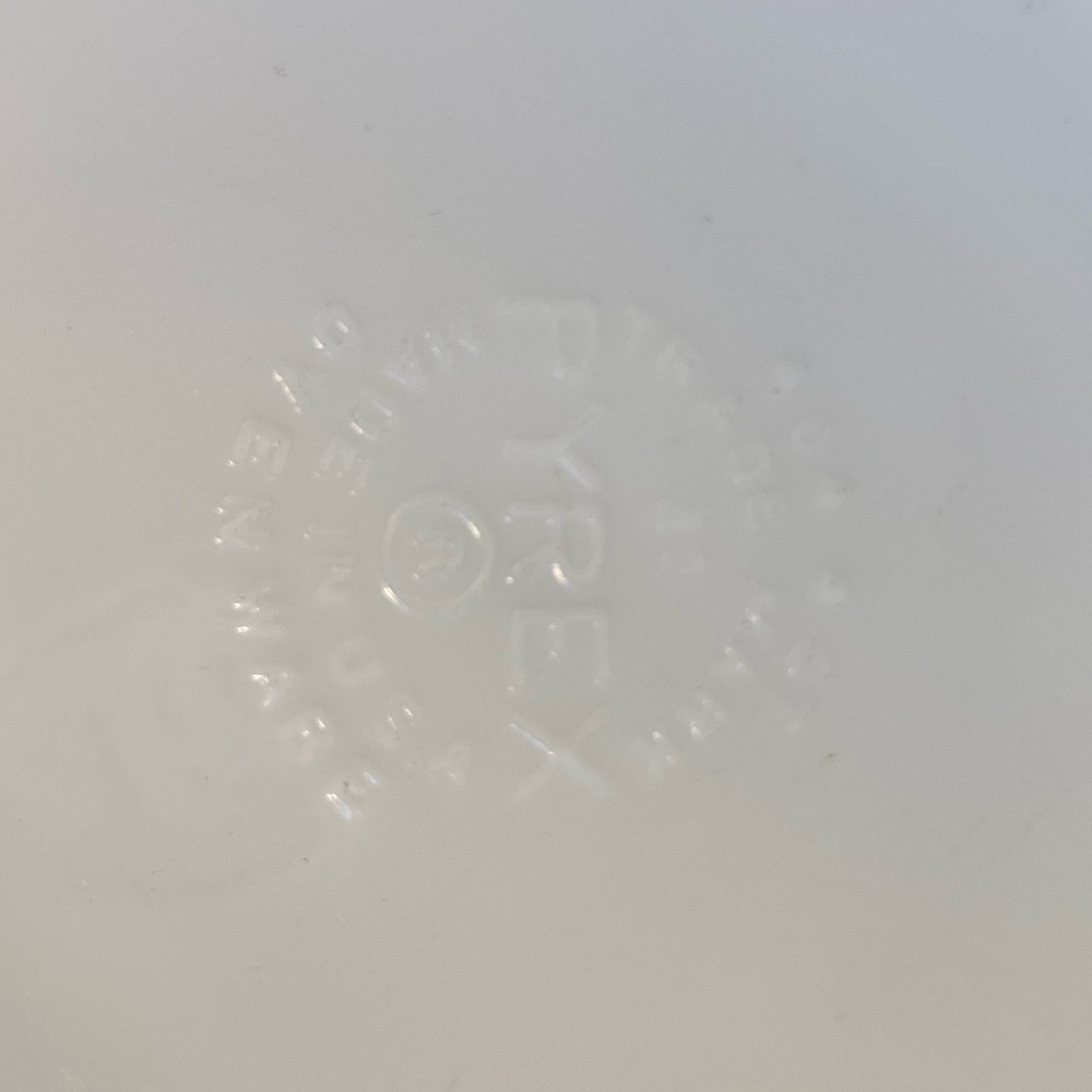 1 Pyrex 404 Yellow 4 Quart primary mixing bowl - Picture 3 of 11